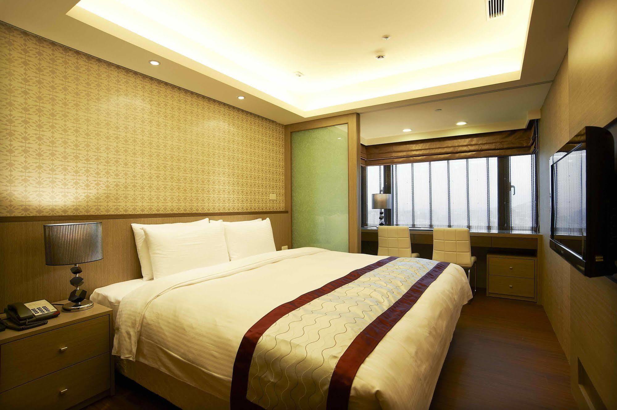 Master Hotel Тайбэй Экстерьер фото
